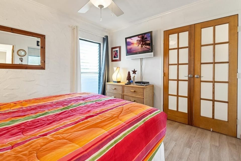 Apartment, 1 Bedroom | 1 bedroom, iron/ironing board, WiFi (free)