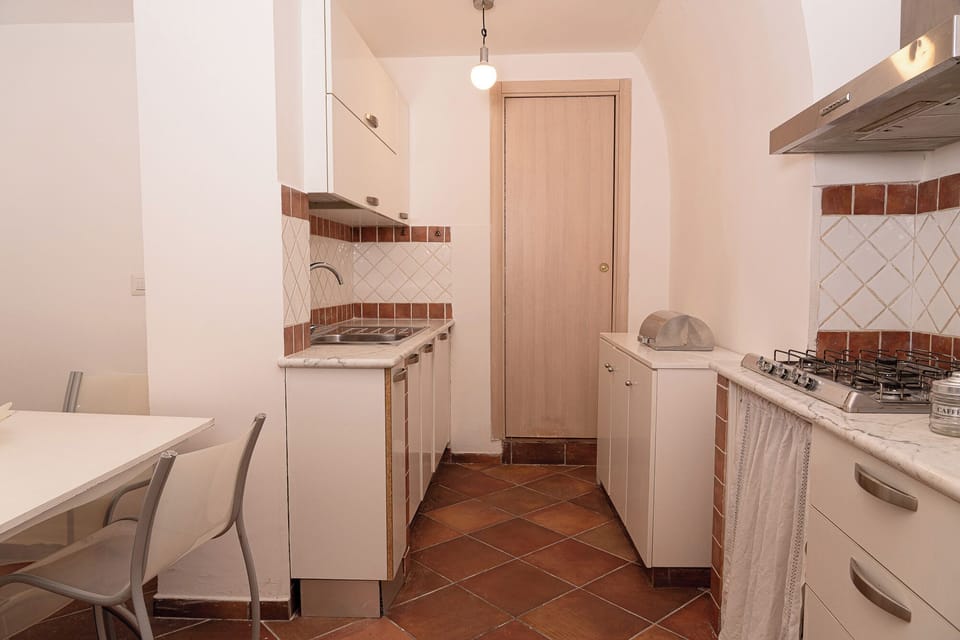Apartment (2 Bedrooms) | Private kitchen | Microwave, dishwasher