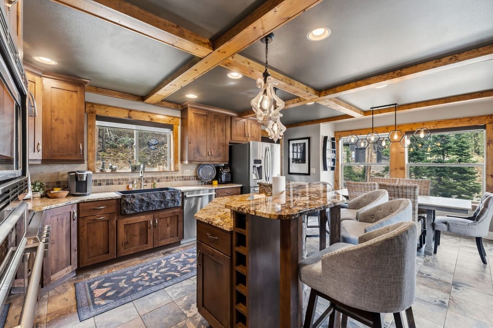 Full Kitchen View