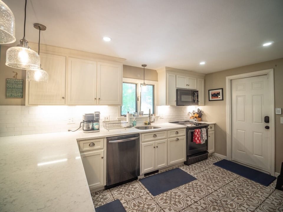 326_Connecticut Beach Home__29