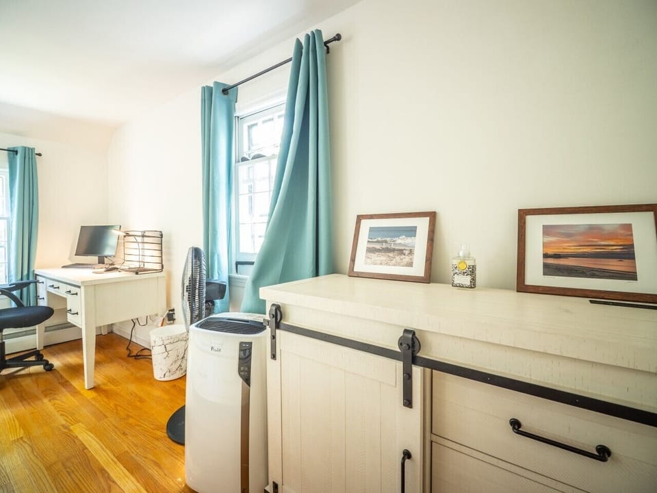 326_Connecticut Beach Home__43