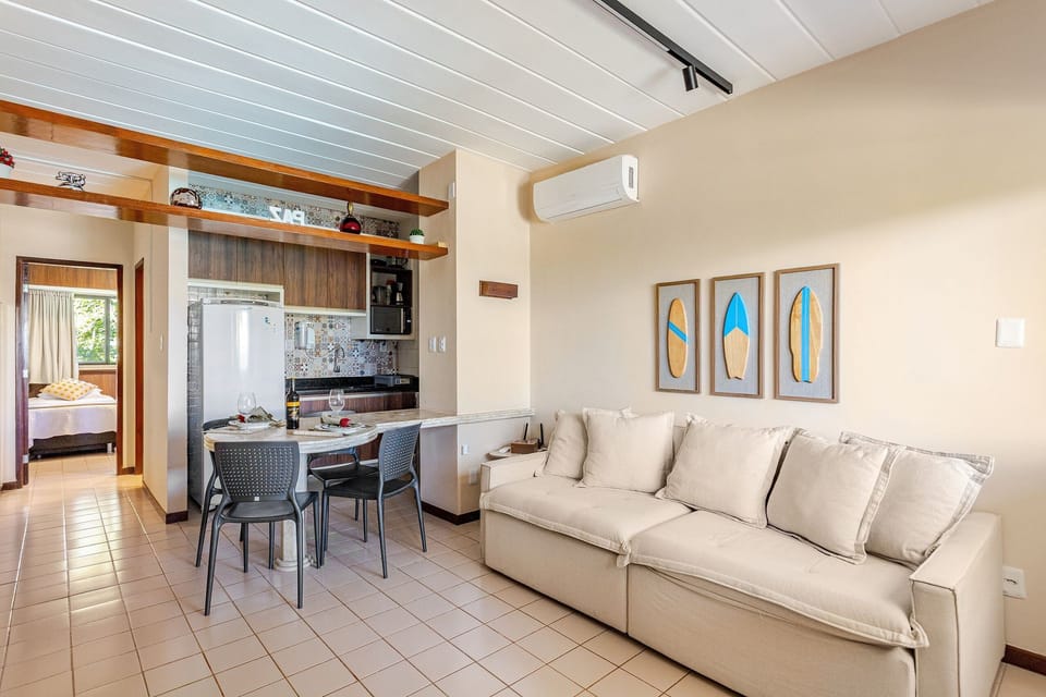 Basic Apartment | Living area