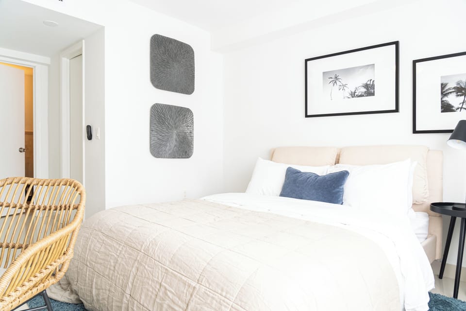 Apartment, 2 Bedrooms | Iron/ironing board, WiFi (free), bed sheets