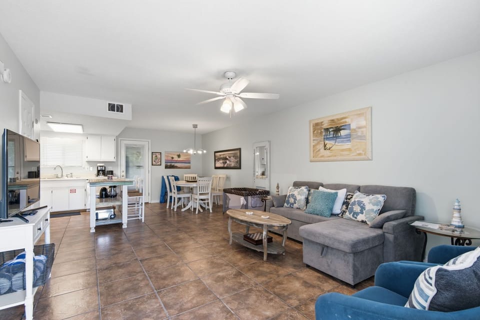 Townhome, Multiple Beds, Garden View (Gulf Highlands) | Living area
