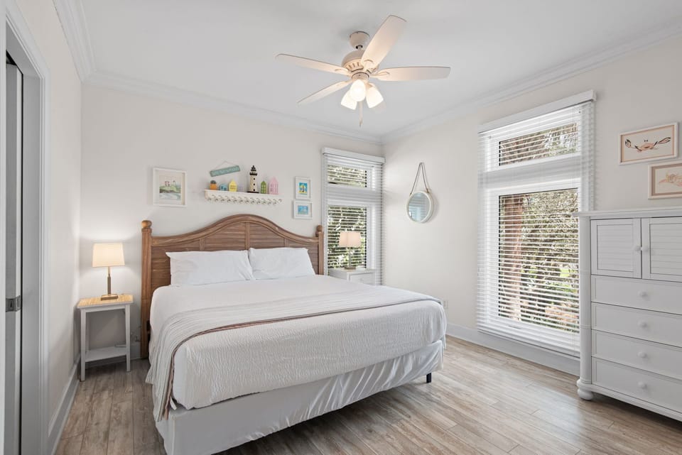 House, Multiple Beds, Pool View (Paradise Found) | 5 bedrooms, individually decorated, individually furnished, bed sheets