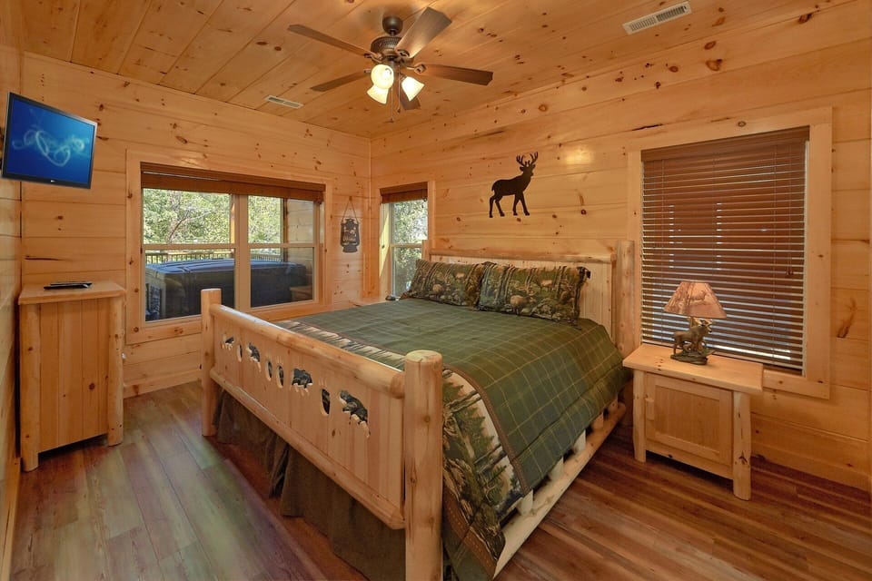 Private King bedroom with Jacuzzi and bathroom