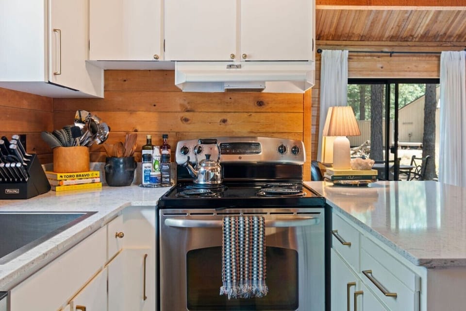 Modern appliances and thoughtful touches make cooking easy.