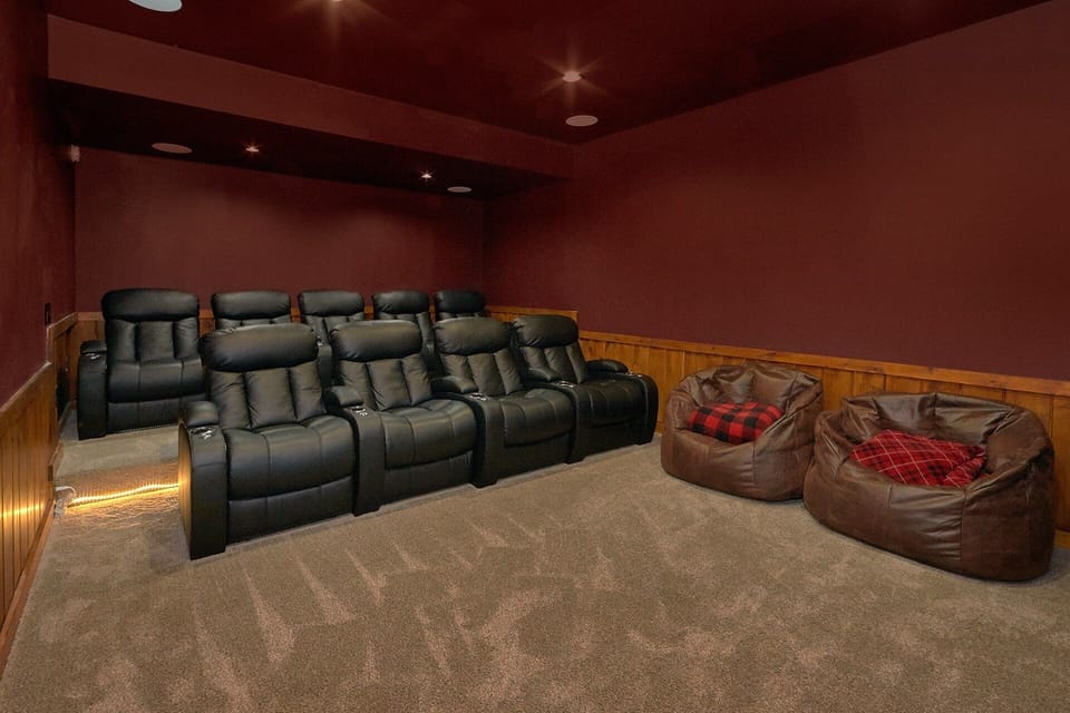 4 Bedroom Cabin with Theater Room