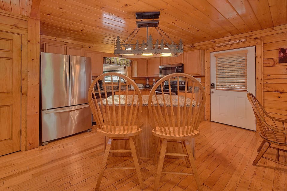 Cabin with Stainless Steel Kitchen Appliances