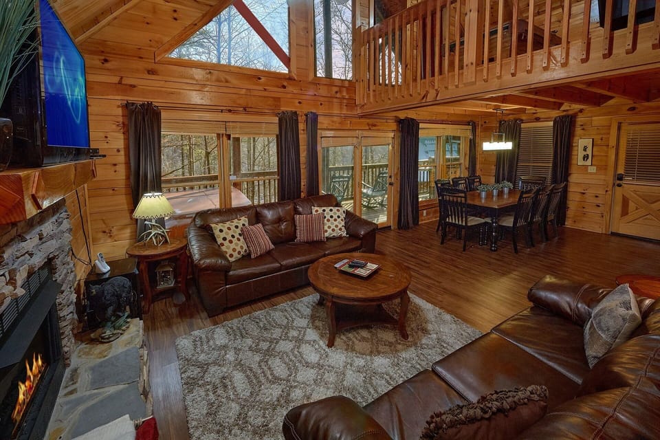 Living Room with Sleeper Sofa Sleeps 12