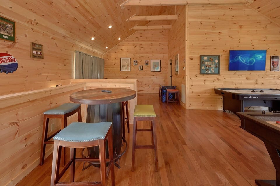 Game Room WIth Pool Table and Views