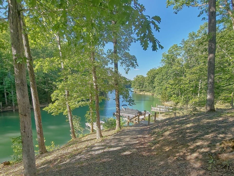Douglas Dream 2 Bedroom Cabin on the Lake