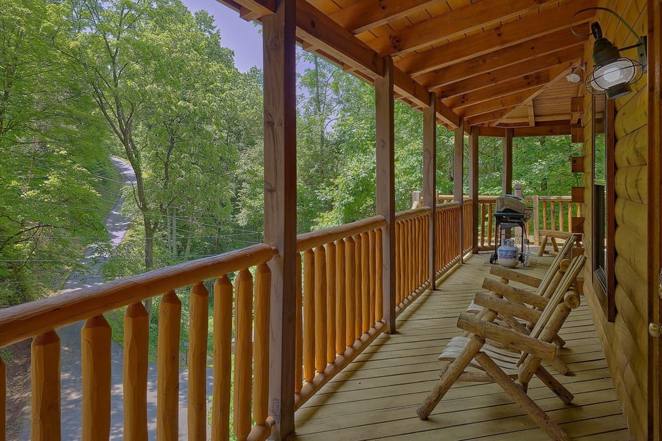 3 Bedroom with Deck Seating and Gas Grill