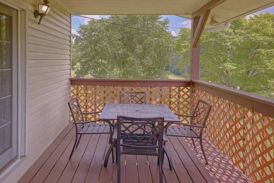 3 Bedroom Private Home Near Dollywood