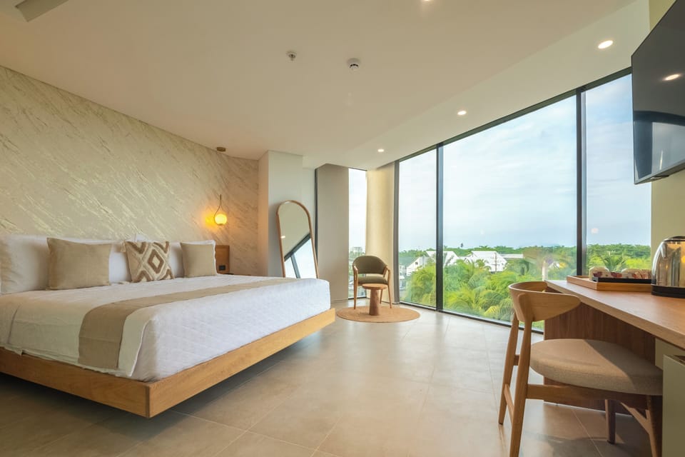 Junior Suite, City View | In-room safe, desk, laptop workspace, WiFi (free)