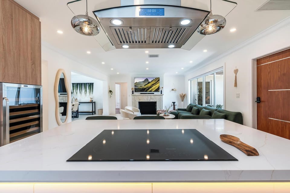 House | 8 bedrooms