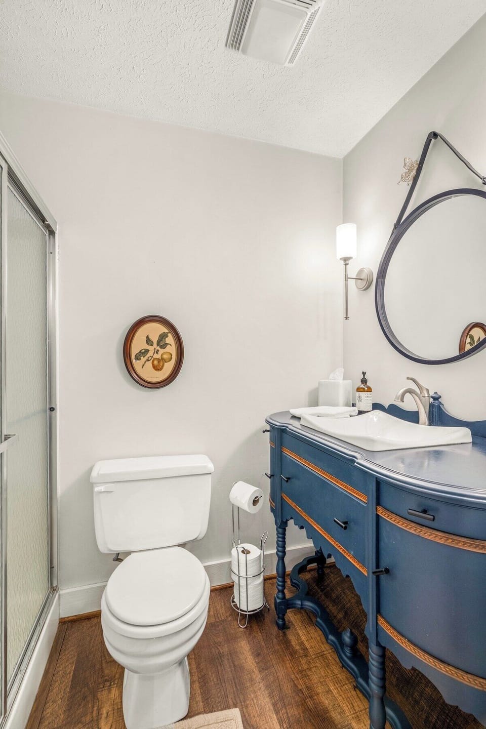 Main Level Hallway Bathroom 