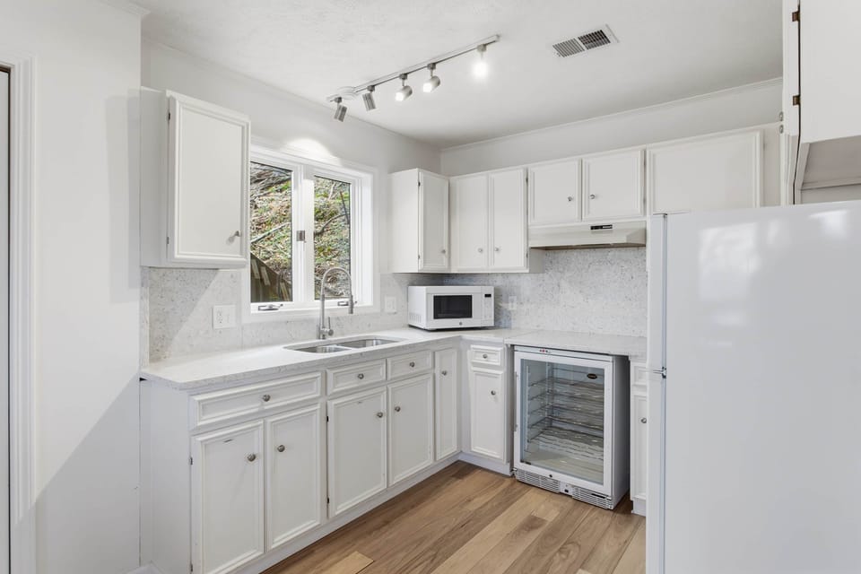 First Floor Kitchenette