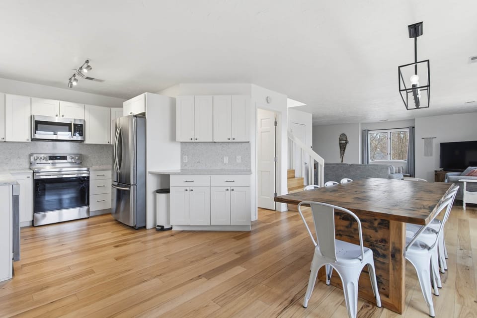 Second Floor Kitchen 2