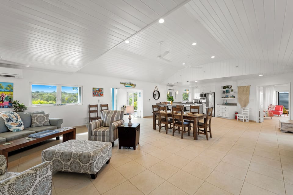 Living and dining area.