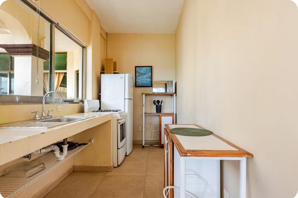 Kitchen. 