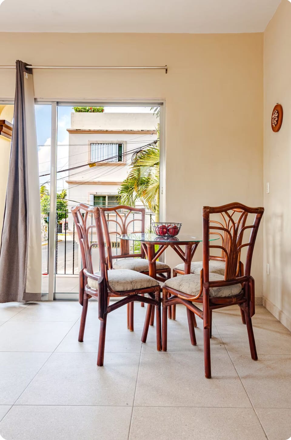 Dining area. 