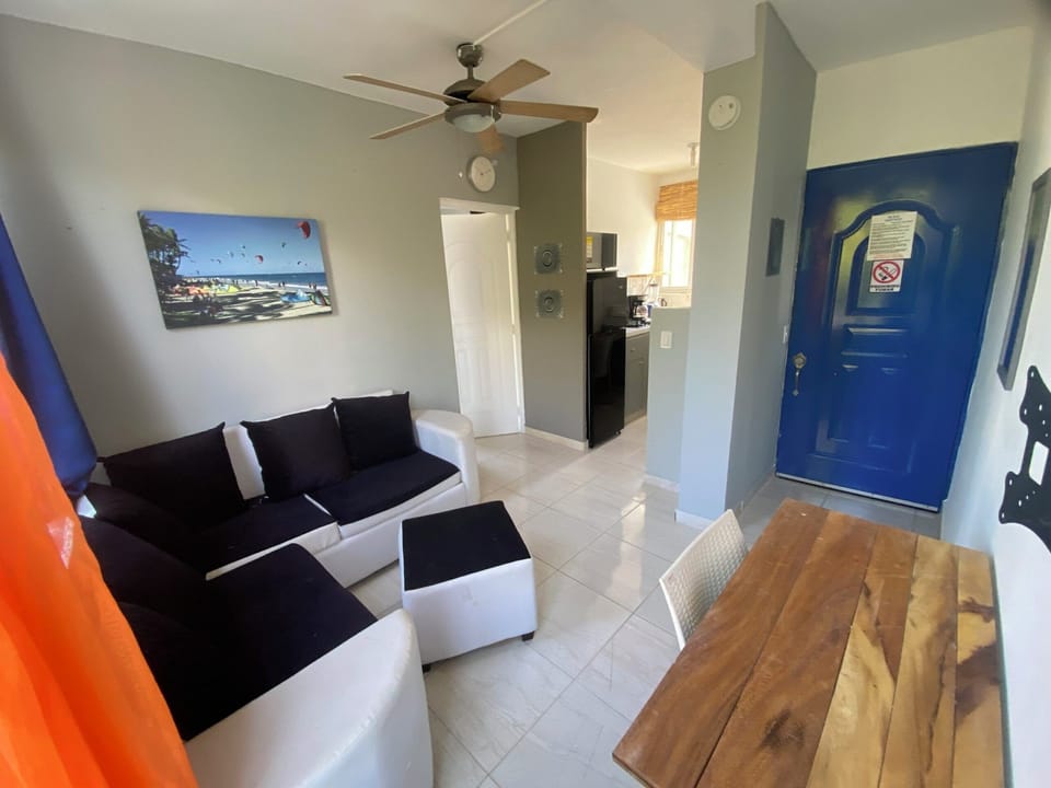 Comfort Apartment, Balcony, Sea View | Living area
