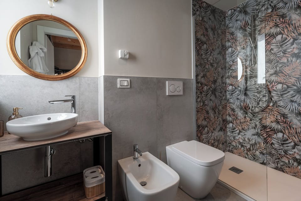 Comfort Double Room, Mountain View (Campanula) | Bathroom | Shower, hair dryer, towels, soap