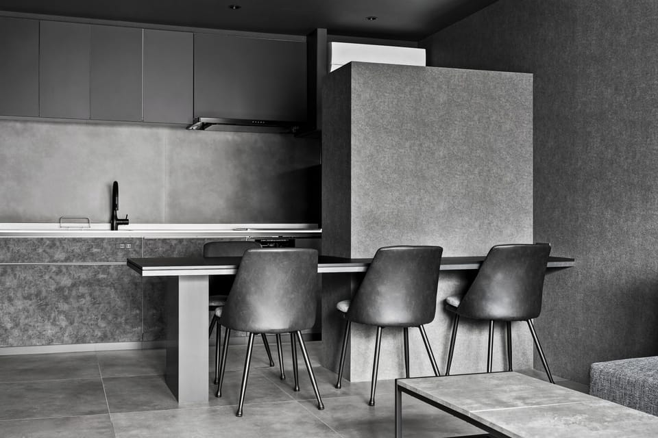 Apartment | Dining