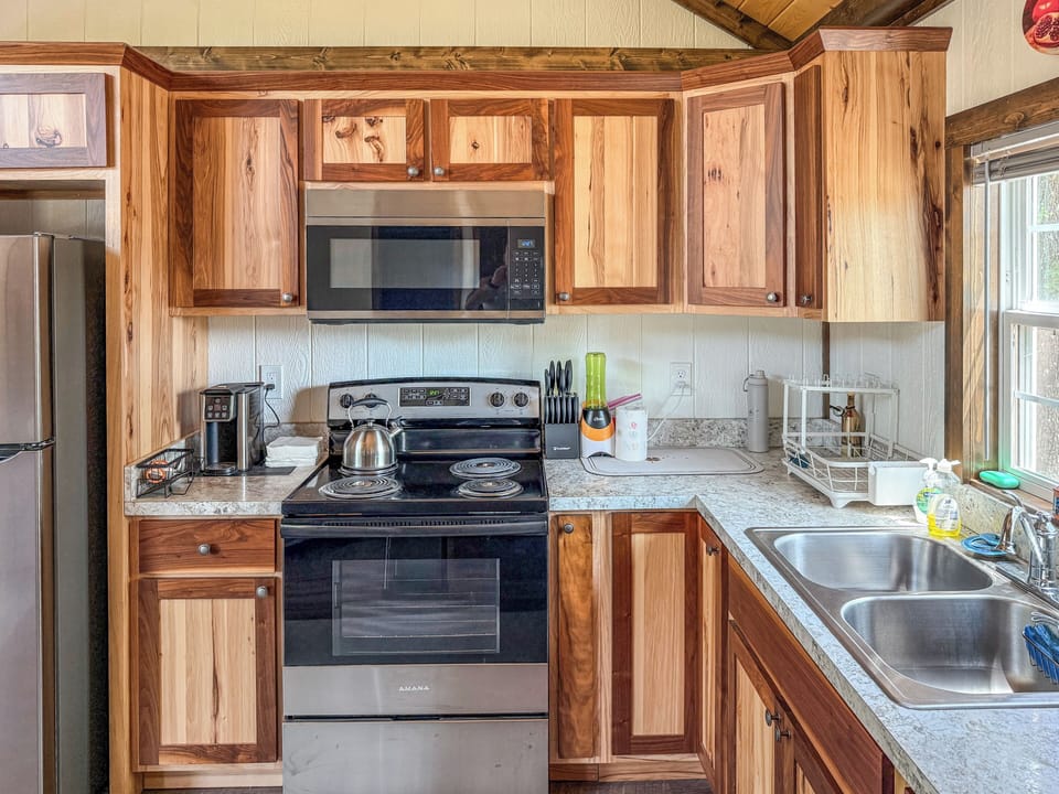 Apartment, 2 Bedrooms, Garden View | Private kitchen