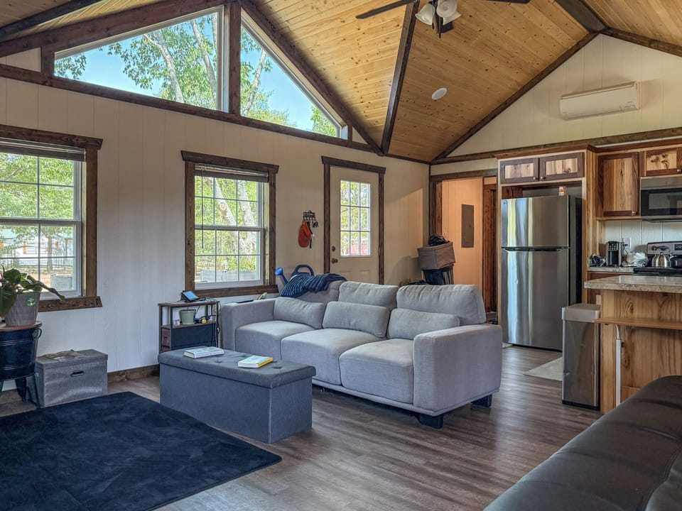 Apartment, 2 Bedrooms, Garden View | Living area