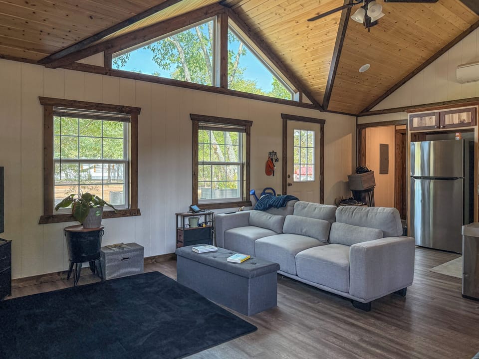Apartment, 2 Bedrooms, Garden View | Living area