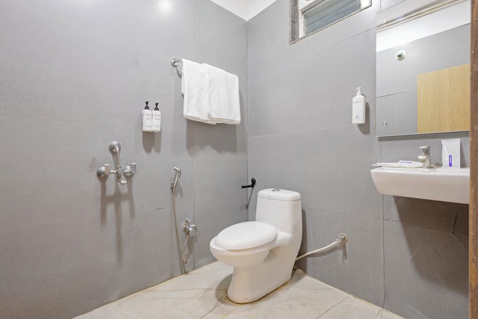 Shower, free toiletries, hair dryer (on request), slippers