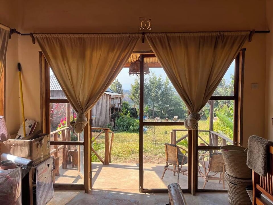 Single Room, Balcony | Interior