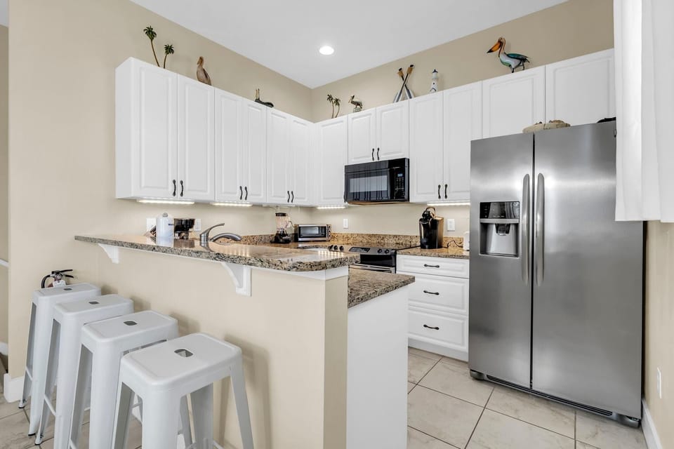 House, Multiple Beds (Sunny Beach Days) | Private kitchen