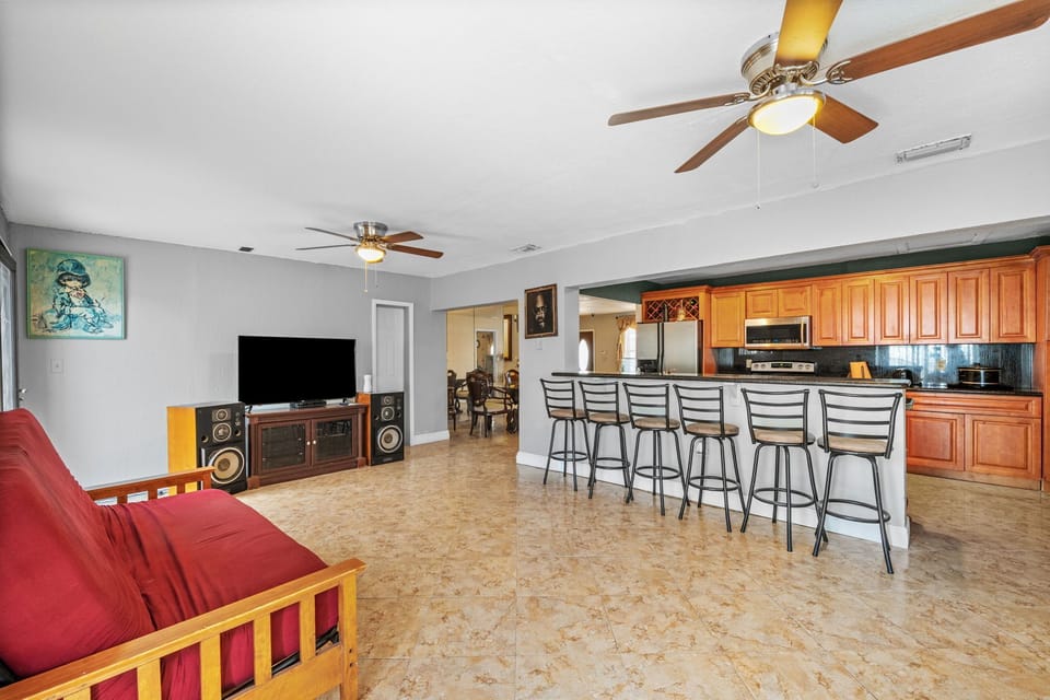 House, Patio, Garden View | Living area