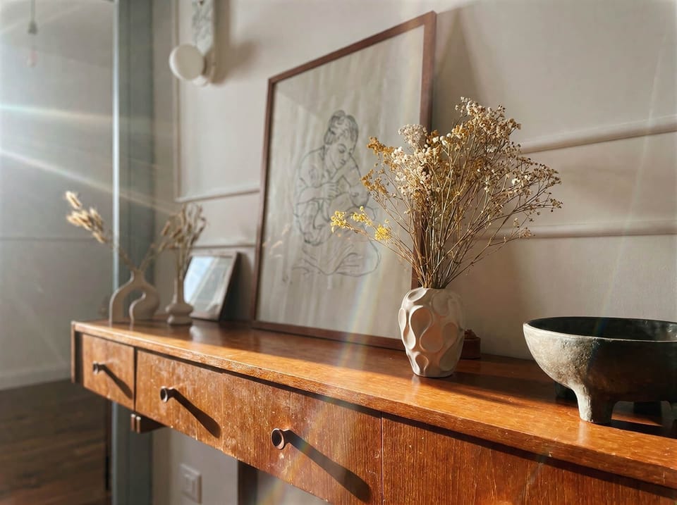 Vintage wooden console