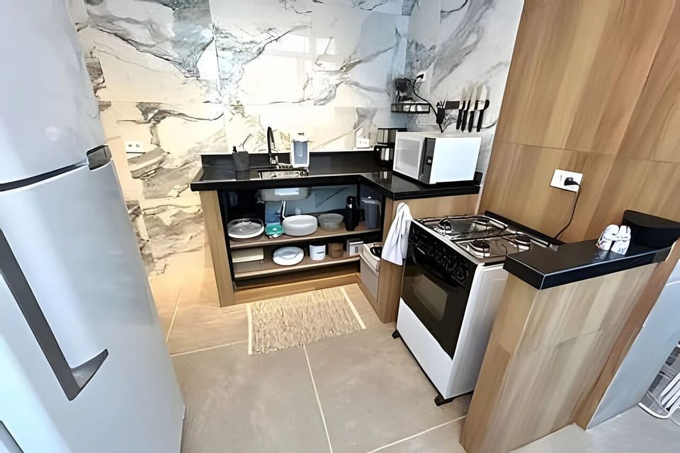 Deluxe Apartment, Balcony, Beach View | Private kitchen