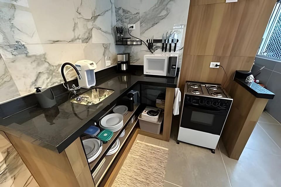 Deluxe Apartment, Balcony, Beach View | Private kitchen