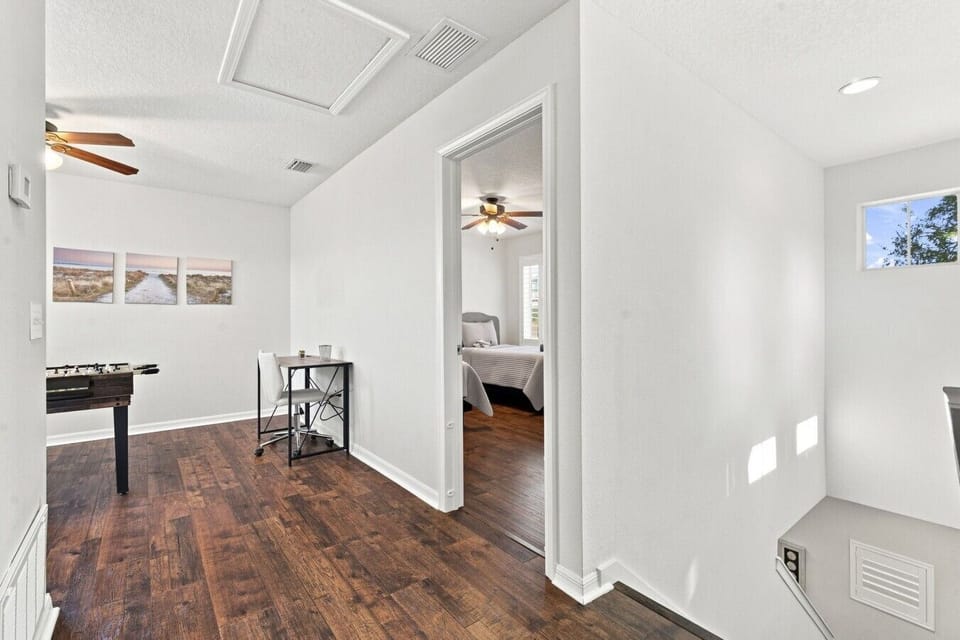 Interiors (26)