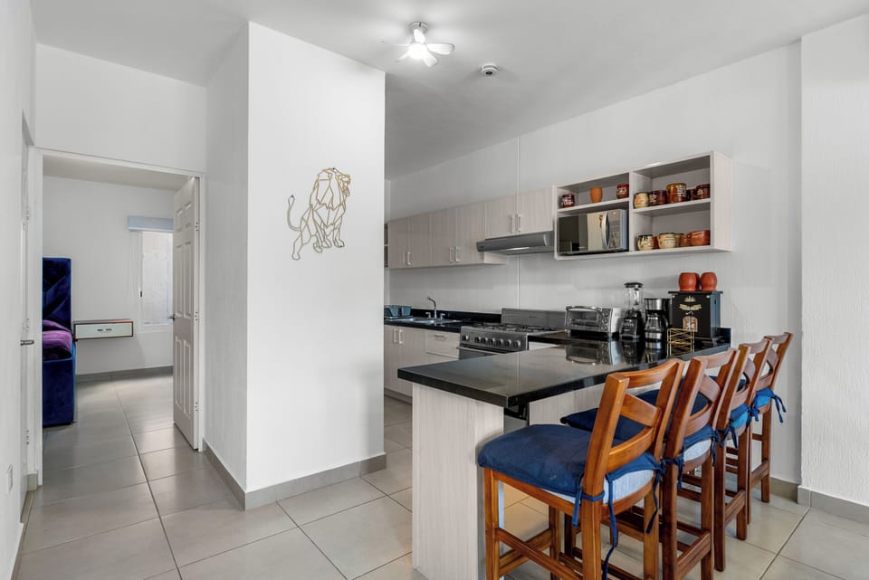 Chalet | Private kitchen | Coffee/tea maker, electric kettle