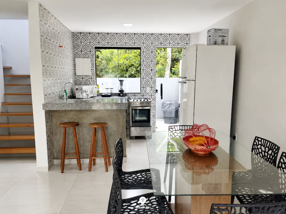 House, 2 Bedrooms, Air conditioning, Garden View | Private kitchen | Full-size fridge, microwave, cookware/dishes/utensils, dining table