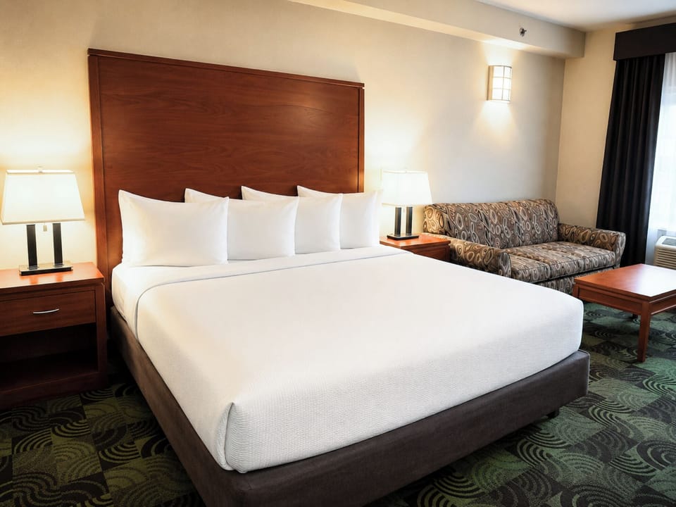 Standard Room, 1 King Bed with Sofa bed | Premium bedding, down comforters, pillowtop beds, individually decorated