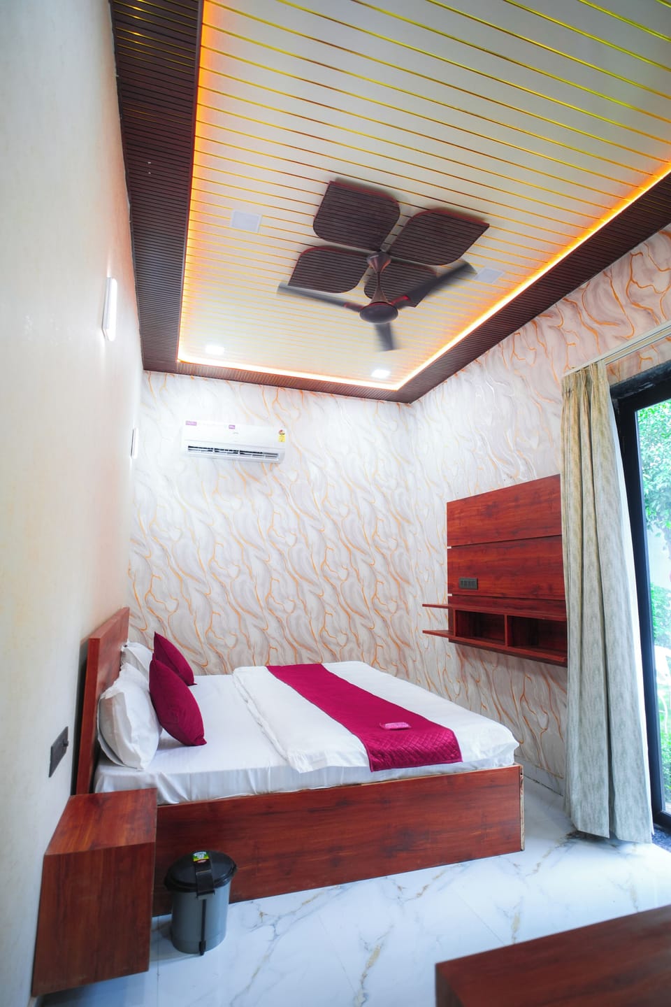 Single Room, Garden View | Laptop workspace, WiFi (free)