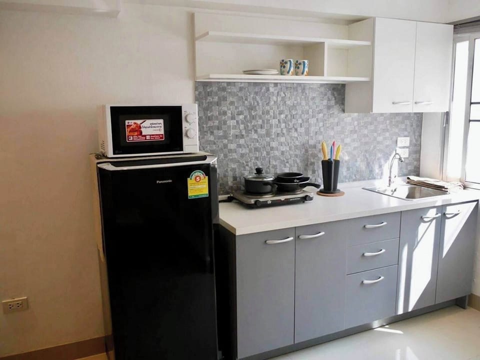 Condo, 1 Bedroom | Interior