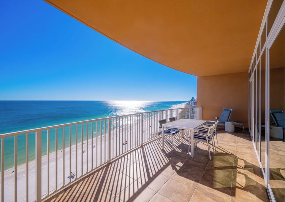 Signature Condo, 3 Bedrooms, Air conditioning, Beach View | View from room