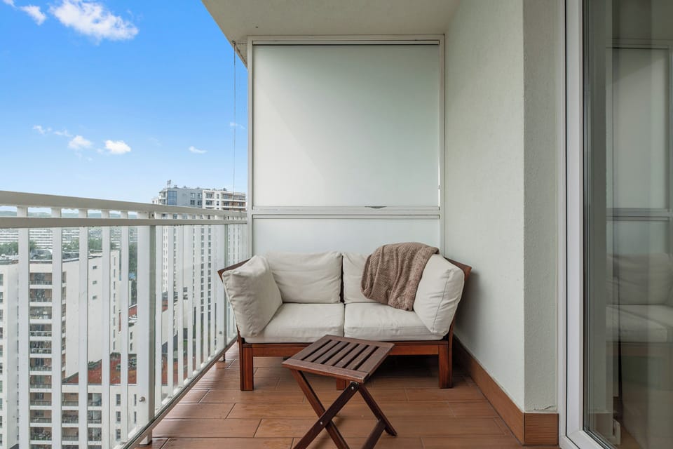 Comfort Apartment, Balcony, City View | Property grounds