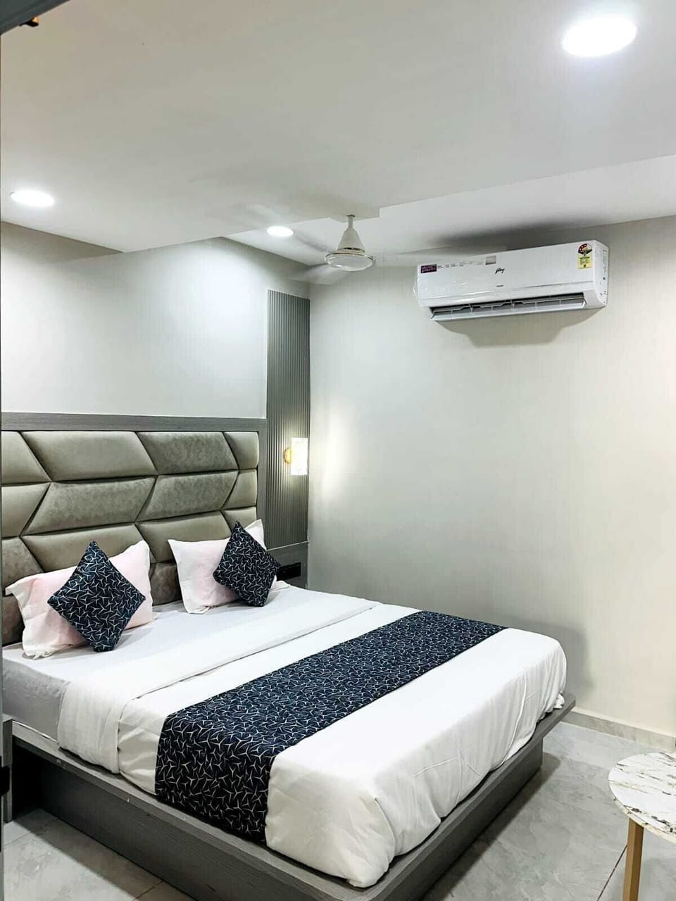 Deluxe Double Room, City View | In-room safe, desk, laptop workspace, iron/ironing board