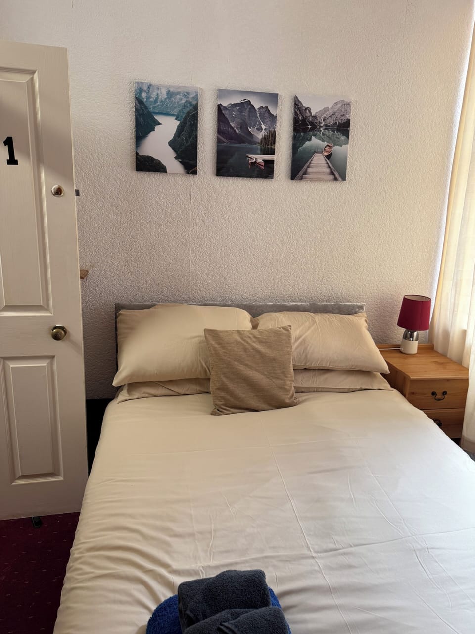 Comfort Double Room, City View | Iron/ironing board (on request), WiFi (free)