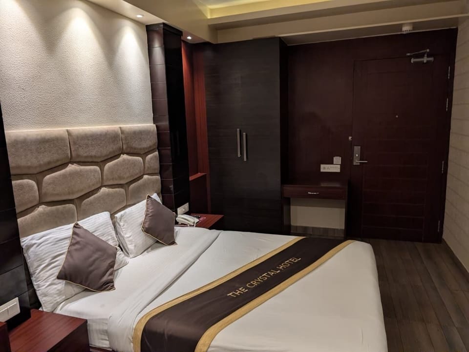 Deluxe Double Room, City View | WiFi (free)